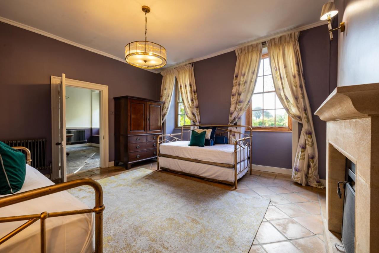 Topside House - Beautiful 7 Bedroom House With Hottub Wifi And Parking Near Bath Wells Frome Oakhill Exterior foto