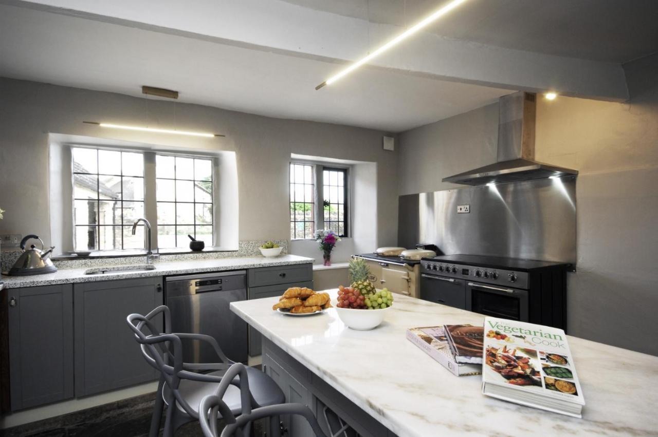 Topside House - Beautiful 7 Bedroom House With Hottub Wifi And Parking Near Bath Wells Frome Oakhill Exterior foto