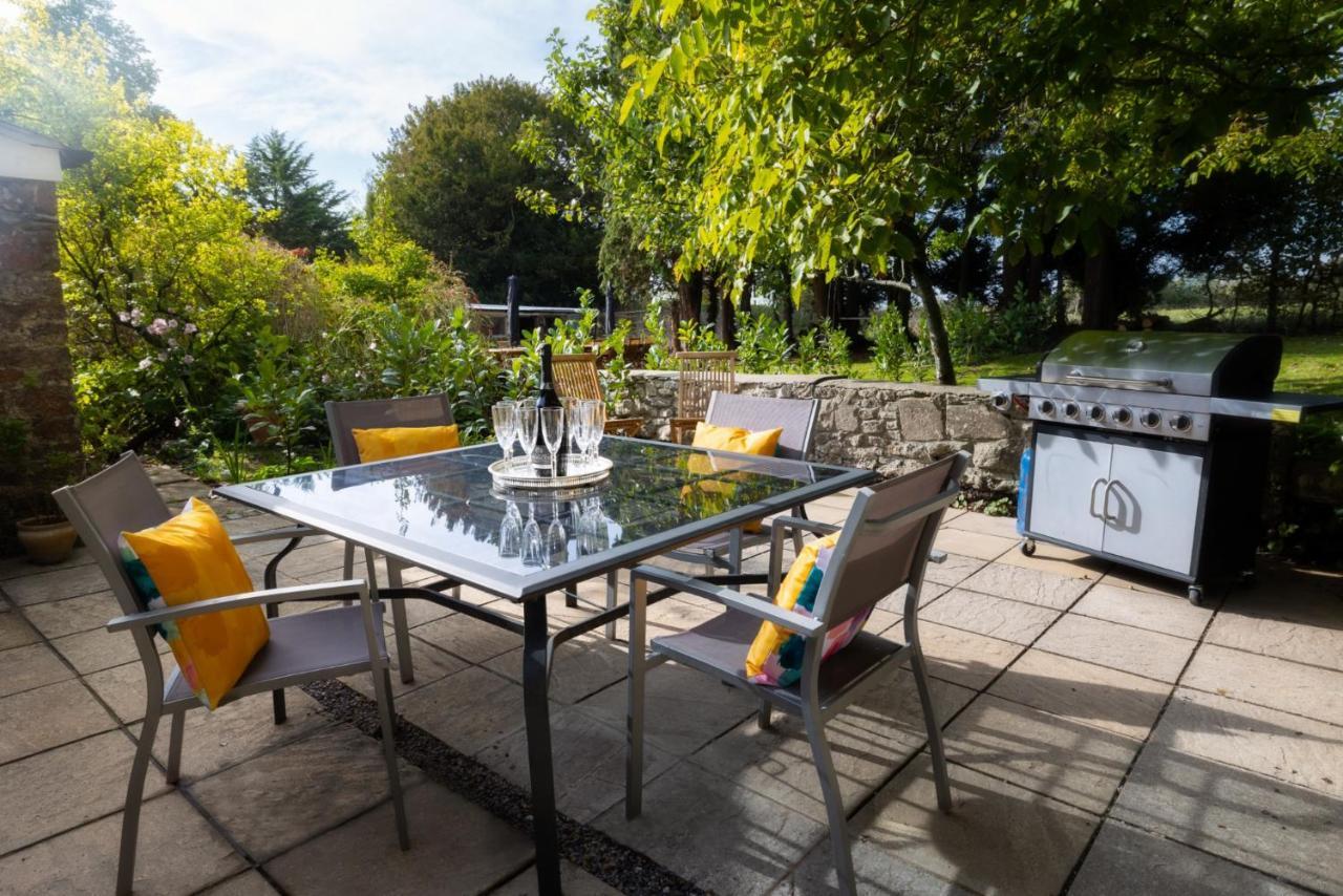Topside House - Beautiful 7 Bedroom House With Hottub Wifi And Parking Near Bath Wells Frome Oakhill Exterior foto