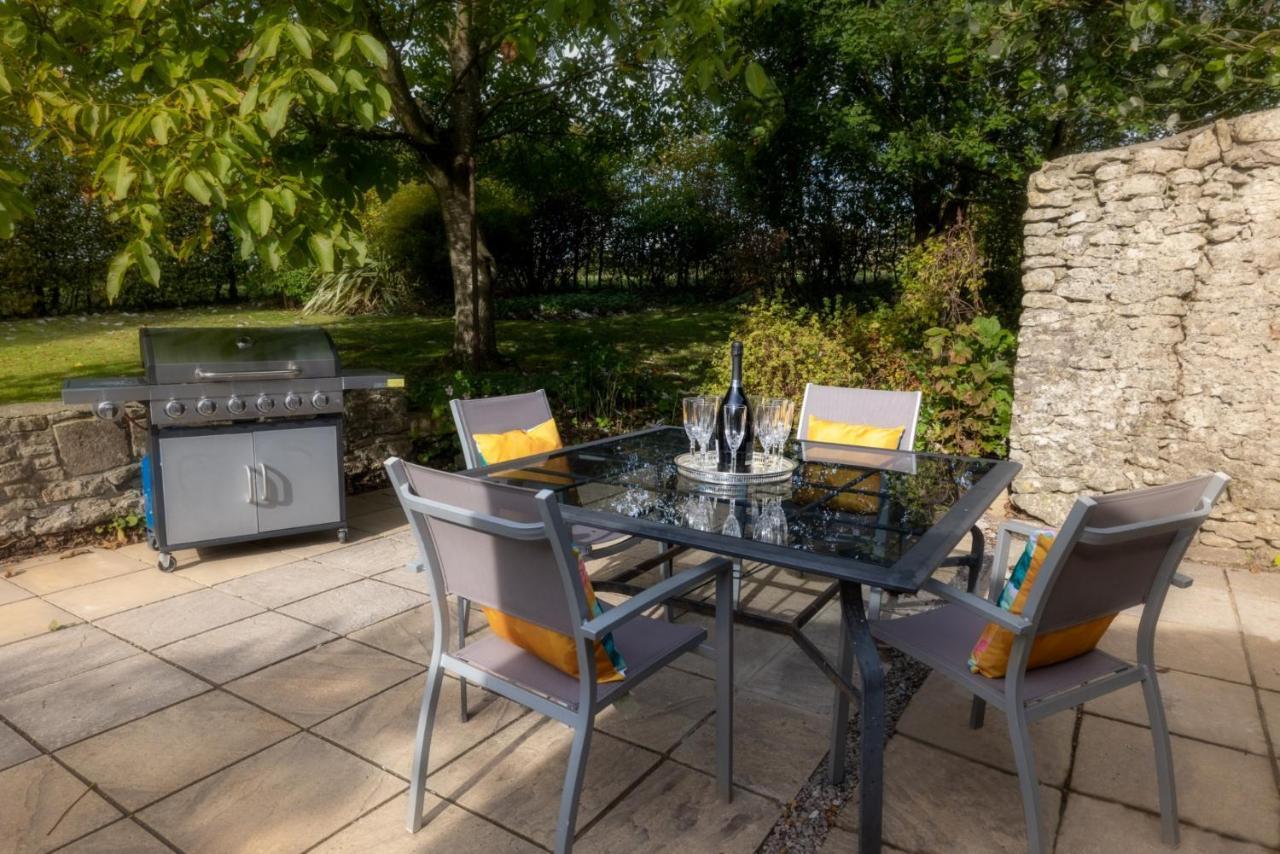 Topside House - Beautiful 7 Bedroom House With Hottub Wifi And Parking Near Bath Wells Frome Oakhill Exterior foto